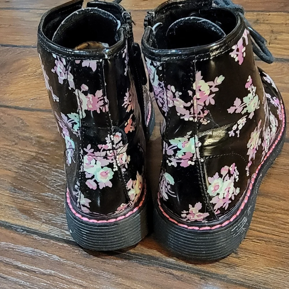 The Children's Place Floral Combat Boots